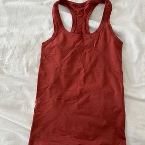 Lululemon swiftly tank